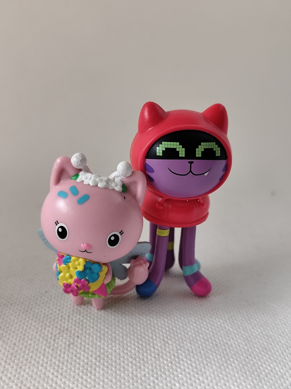 3/$25💙Gabby's Dollhouse toy figures set of 2